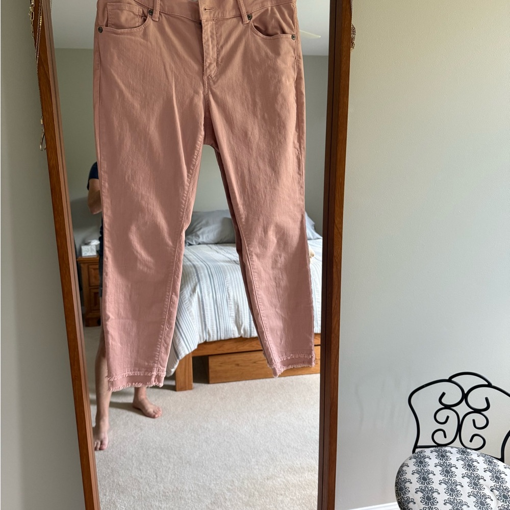 LOFT Ankle & Cropped Jeans in Soft Pink